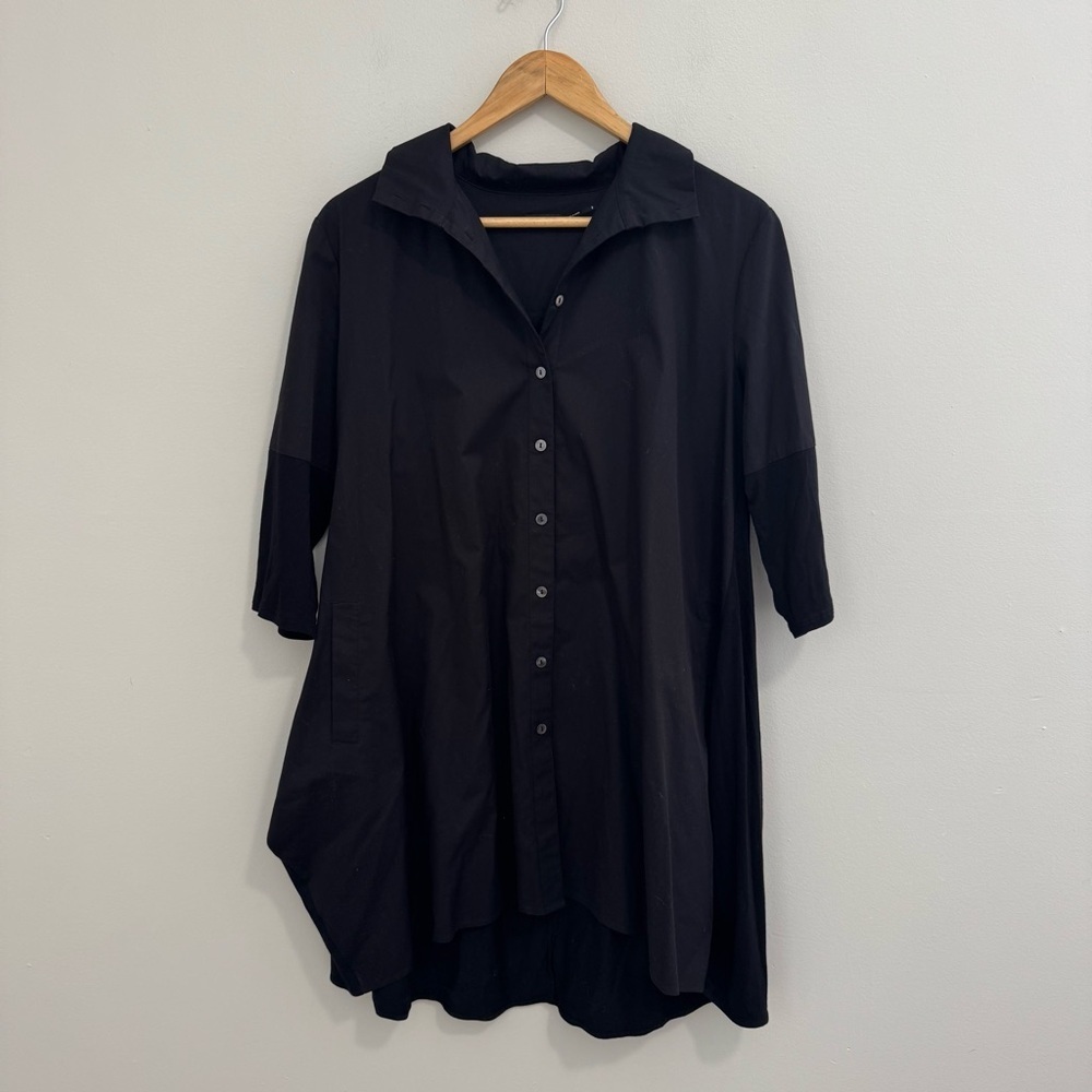 Stella Carakasi Black Tunic Top